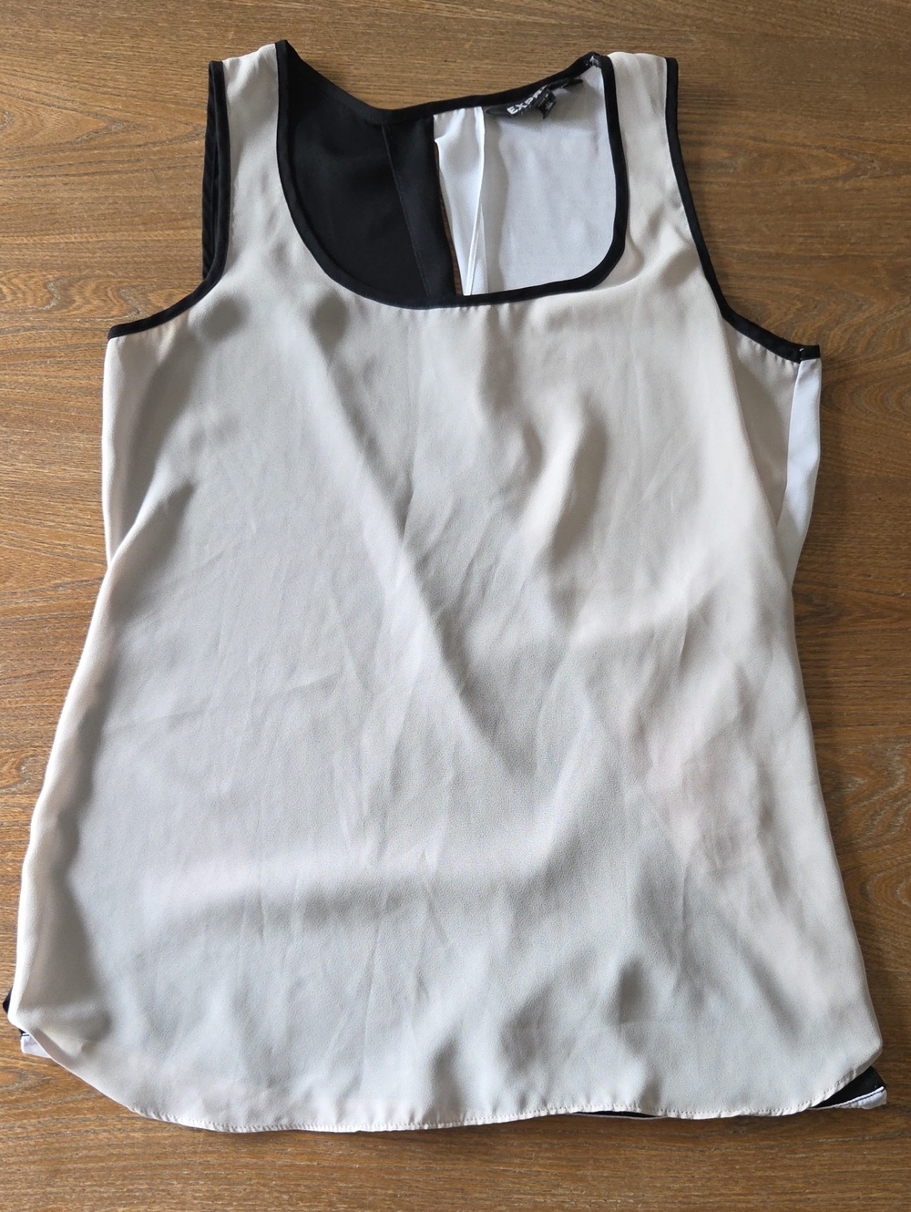 Express Color Block Tank in White & Black XS